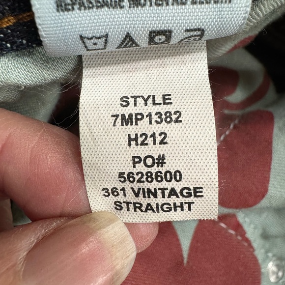 Lucky Brand, dark blue, straight leg, Jeans, size 30” x 30” - Picture 6 of 6